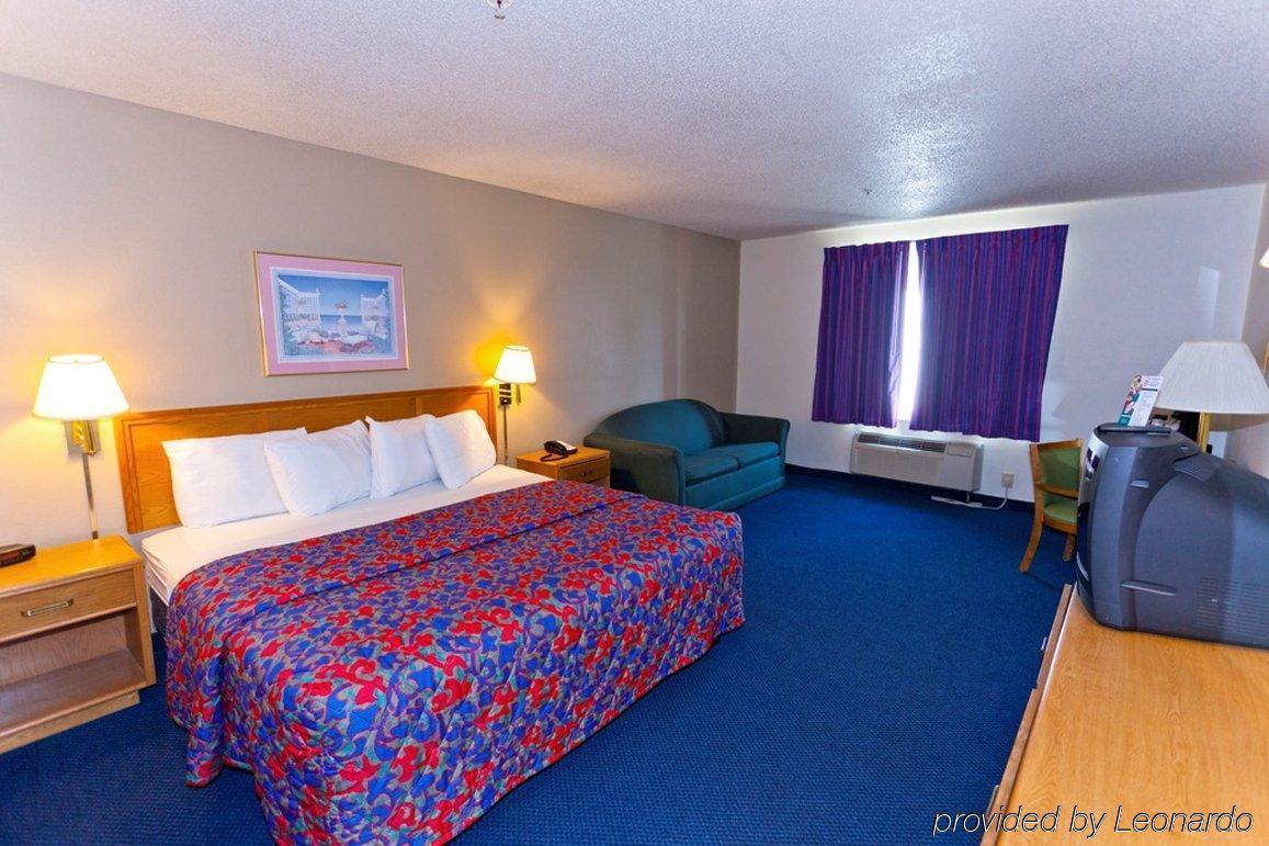 Red Roof Inn Sandusky - Milan Room photo